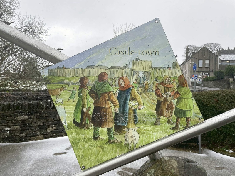 castleton-town-tourist-information-board-with-brief-history-of-castleton-town-origins