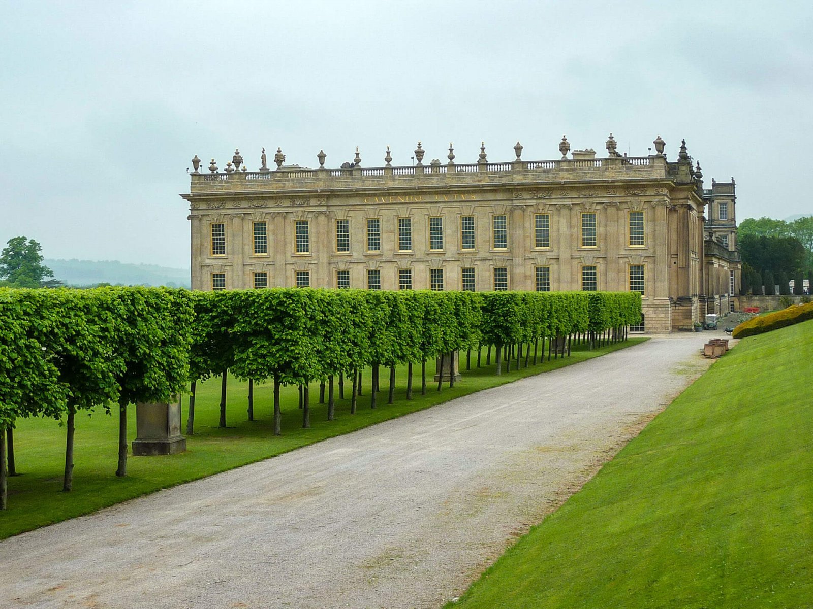 A Complete Guide To Making The Most Of Chatsworth House ViewBritain