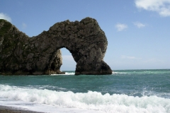 Durdle-Door-Limestone-Arch-Lulworth-Dorset-England-min